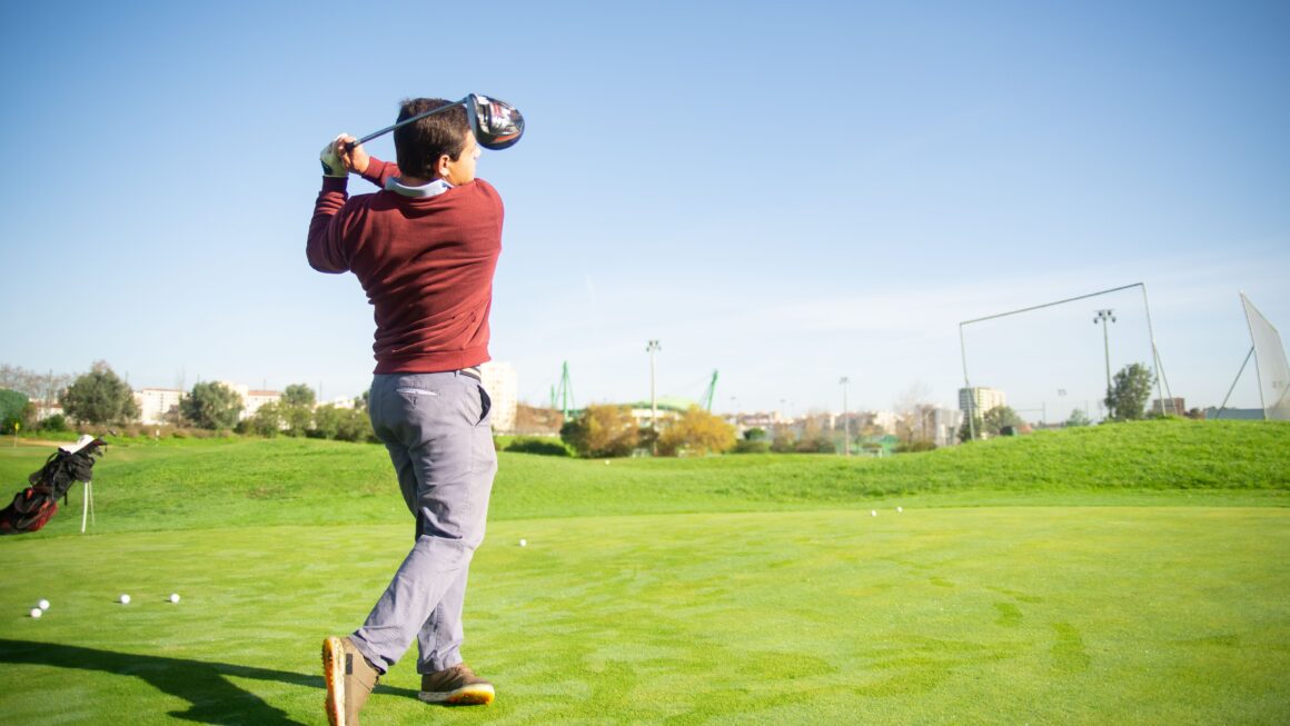 Weitester Golfschlag der Welt: Rekorde, Technik und faszinierende Fakten